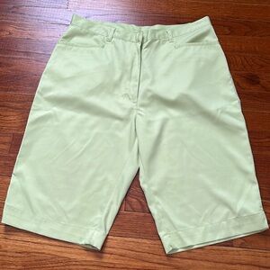 Fairway golf & Resort Capri pants 10